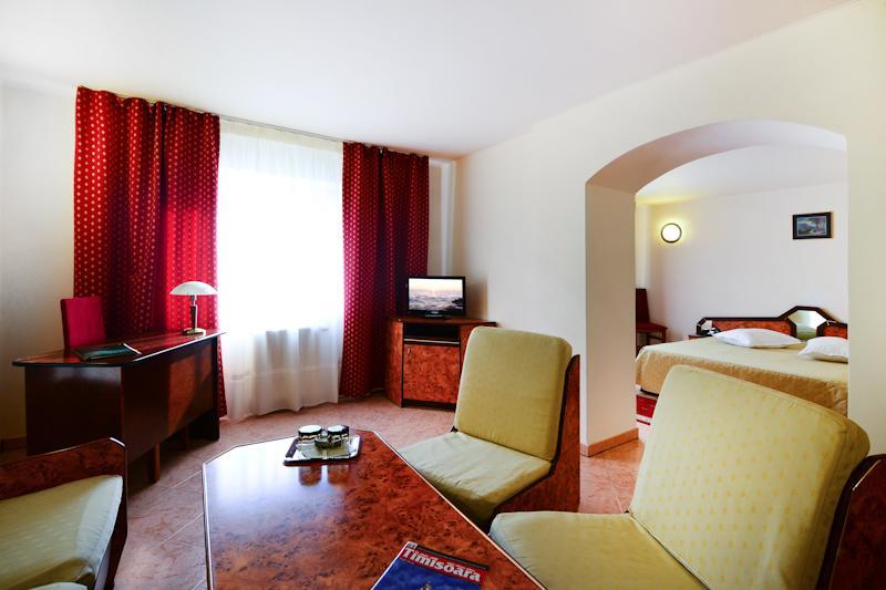 Euro Hotel Timişoara Exterior foto